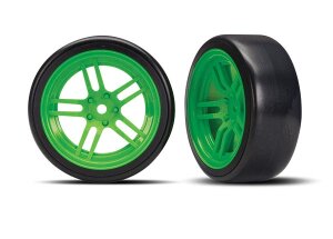 Traxxas TRX8376G tyres on rims glued split-spoke rim...