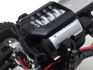Boom Racing BR710070 Scale V8 5.0 32V TiVDT Motorabdeckung für Team Raffee Co. Scale Engine Transmission
